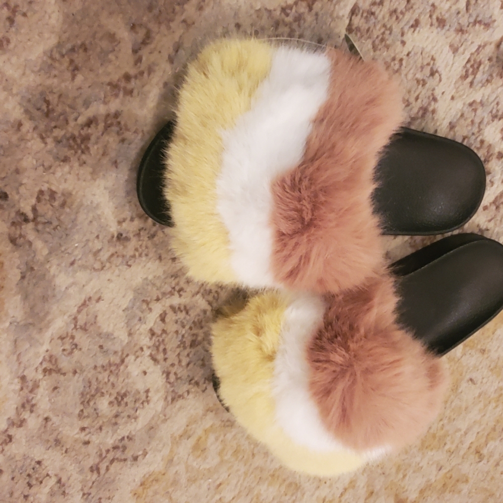 Funky Monkey Fuzzy Fur Slides - image 3